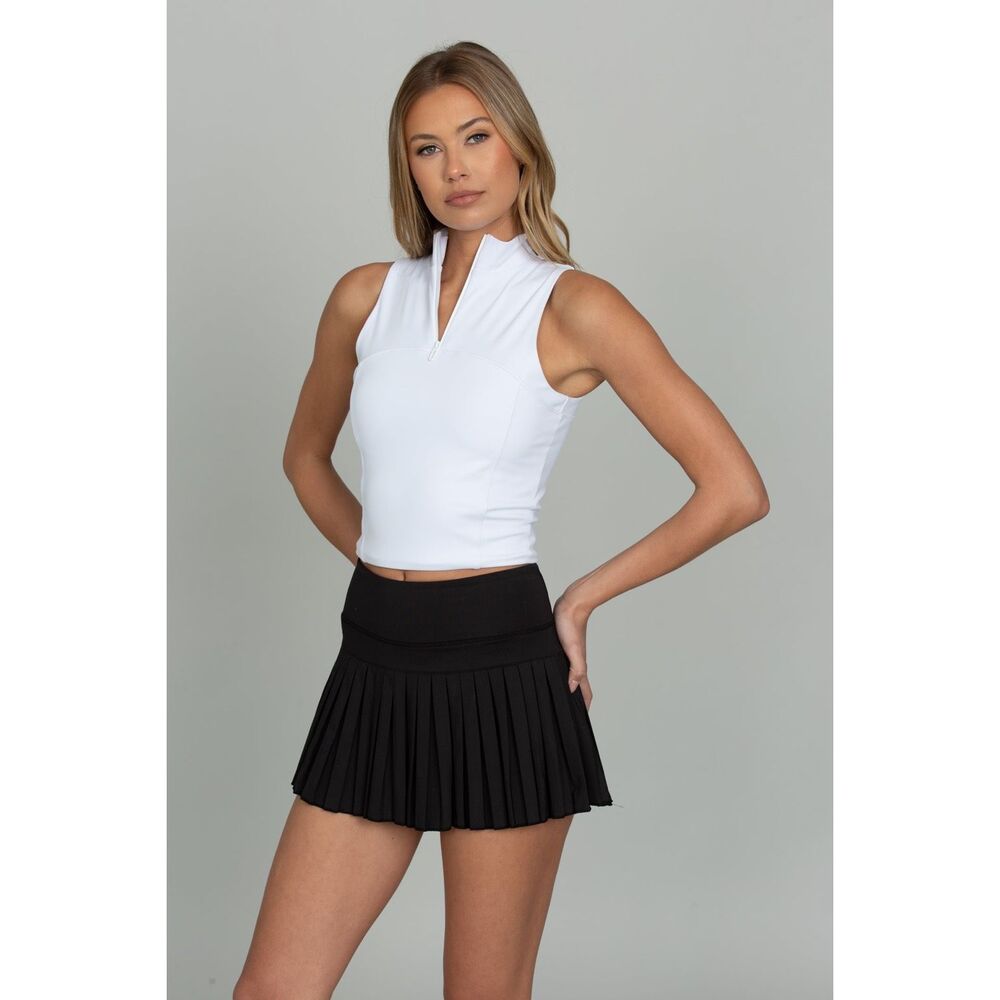 ✨Gold Hinge BLACK PLEATED TENNIS SZ SMALL SKIRT✨ - Picture 2 of 7